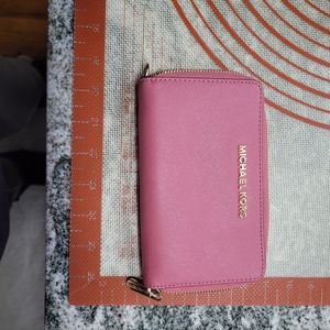 Michael kors wallet